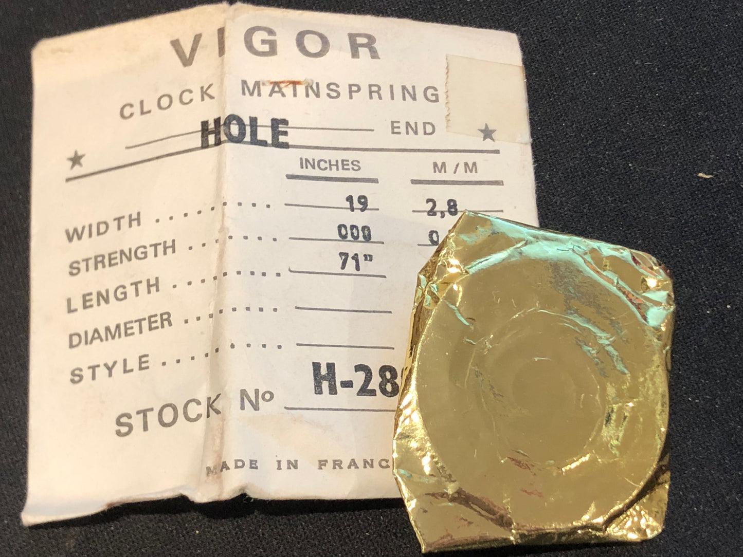 Vigor HOLE End Clock Mainspring - 19 x 000 x 71" Long - H-280/1