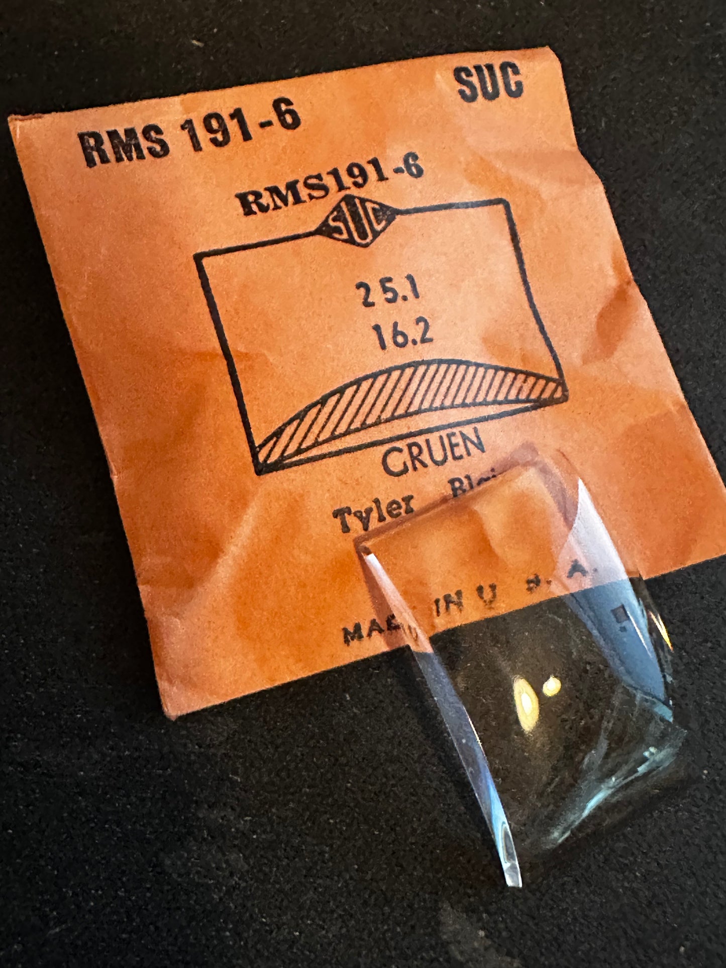 SUC Rocket Crystal RMS 191-6 for GRUEN Tyler, Blaine - 25.1 x 16.2mm - New