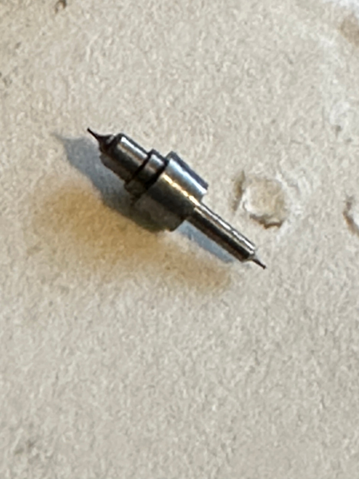 Elgin Factory Balance Staff for 18s, Old Style, Short Hub, Pivot 13, No. 857