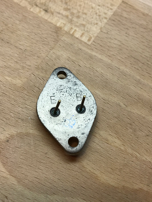 ONE Motorola HEP704 NPN Audio Power Amp Medium Speed Transistor