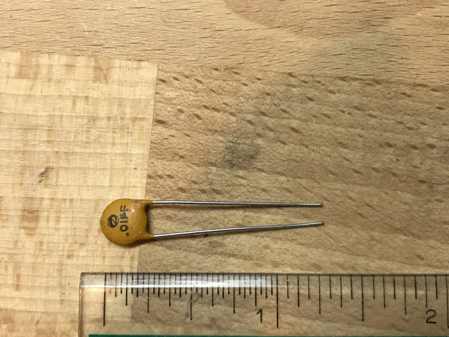 8 x .01uf 10v DC Ceramic Disk Capacitors - New