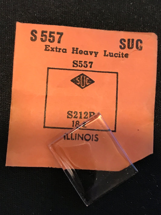 SUC Lucite Crystal S 557 for ILLINOIS - 21.2 x 18.2mm - New