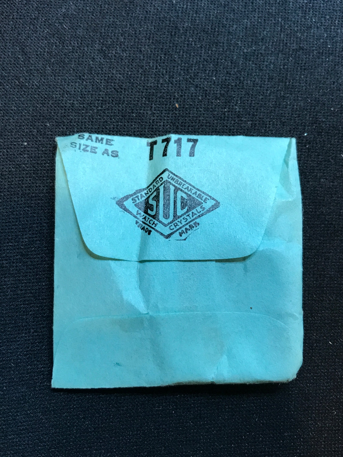 SUC Flat Crystal U 517 for ILLINOIS - 22.0 x 21.8mm - New