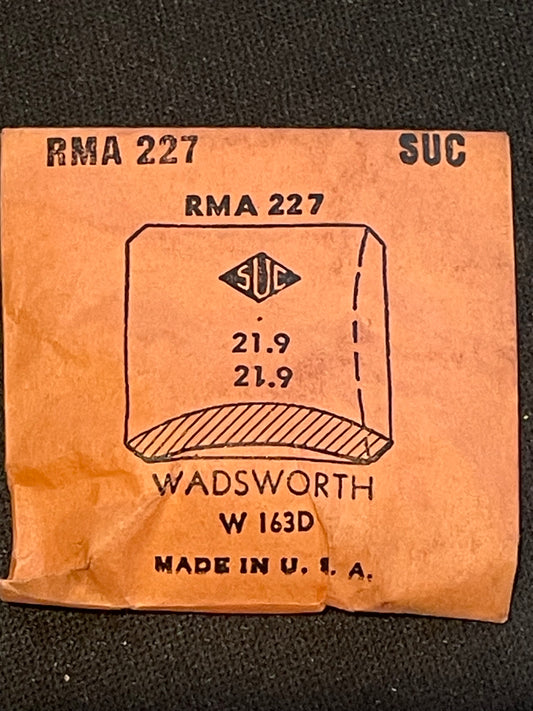 SUC Rocket Crystal RMA 227 for WADSWORTH case #W163D - 21.9 x 21.9mm - New