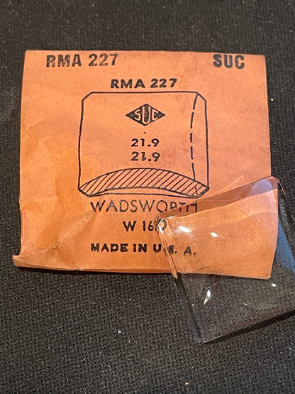 SUC Rocket Crystal RMA 227 for WADSWORTH case #W163D - 21.9 x 21.9mm - New