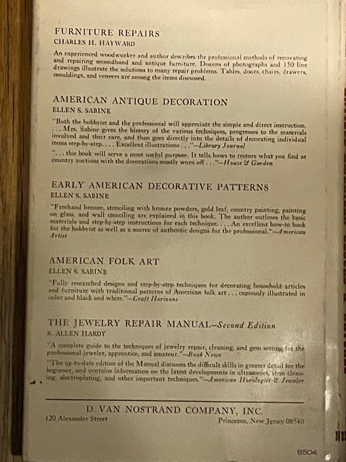 Antique American Clocks & Watches, by Richard Thomson