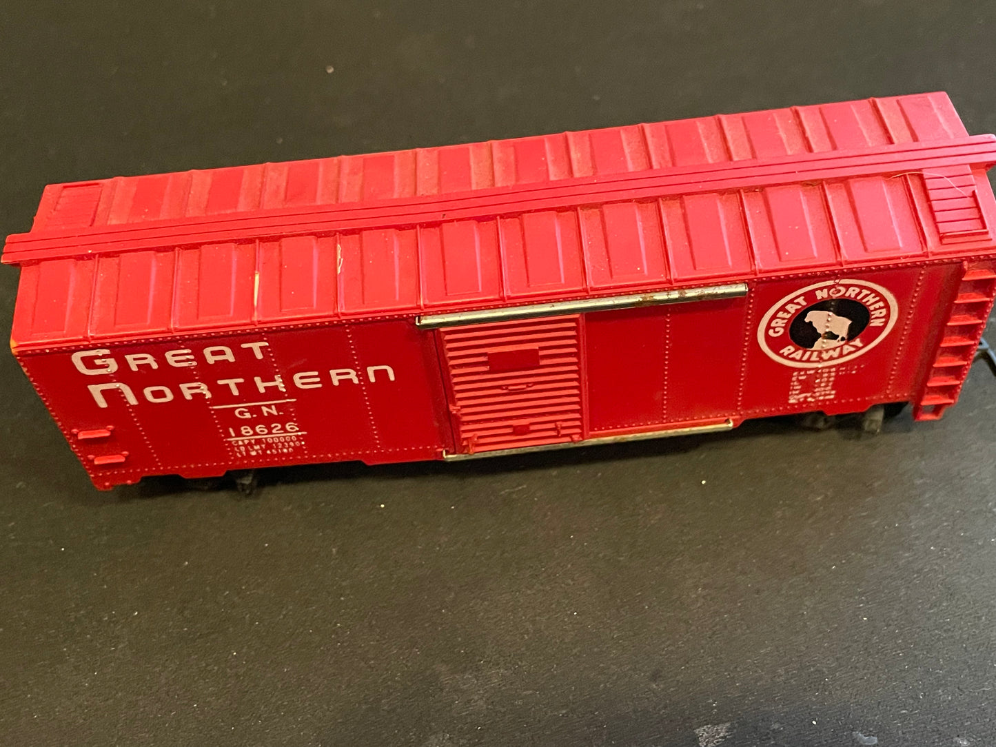 Mantua HO Scale Red Boxcar 18626 GN #T311-H