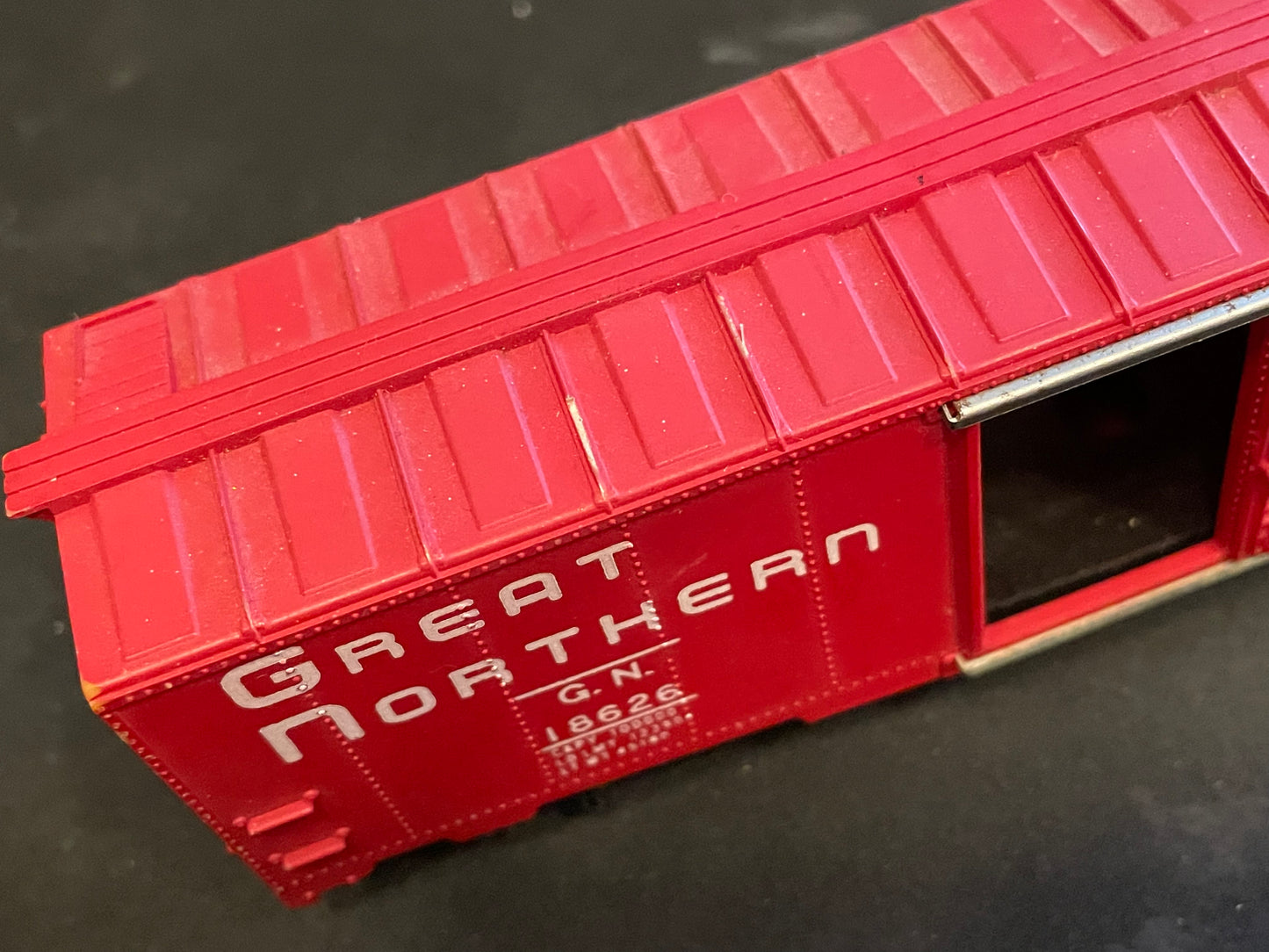 Mantua HO Scale Red Boxcar 18626 GN #T311-H