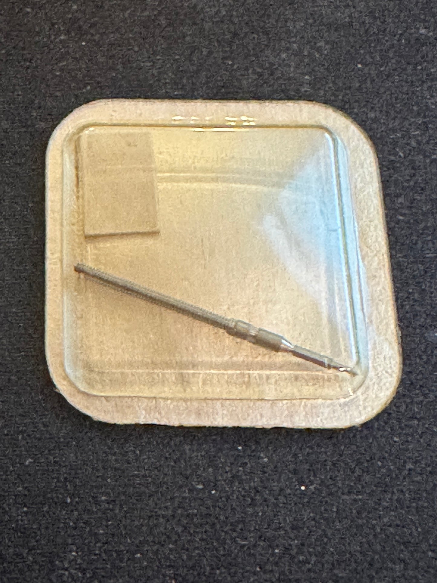 Bulova Factory LONG stem for Caravelle caliber 1052.50 - new in package