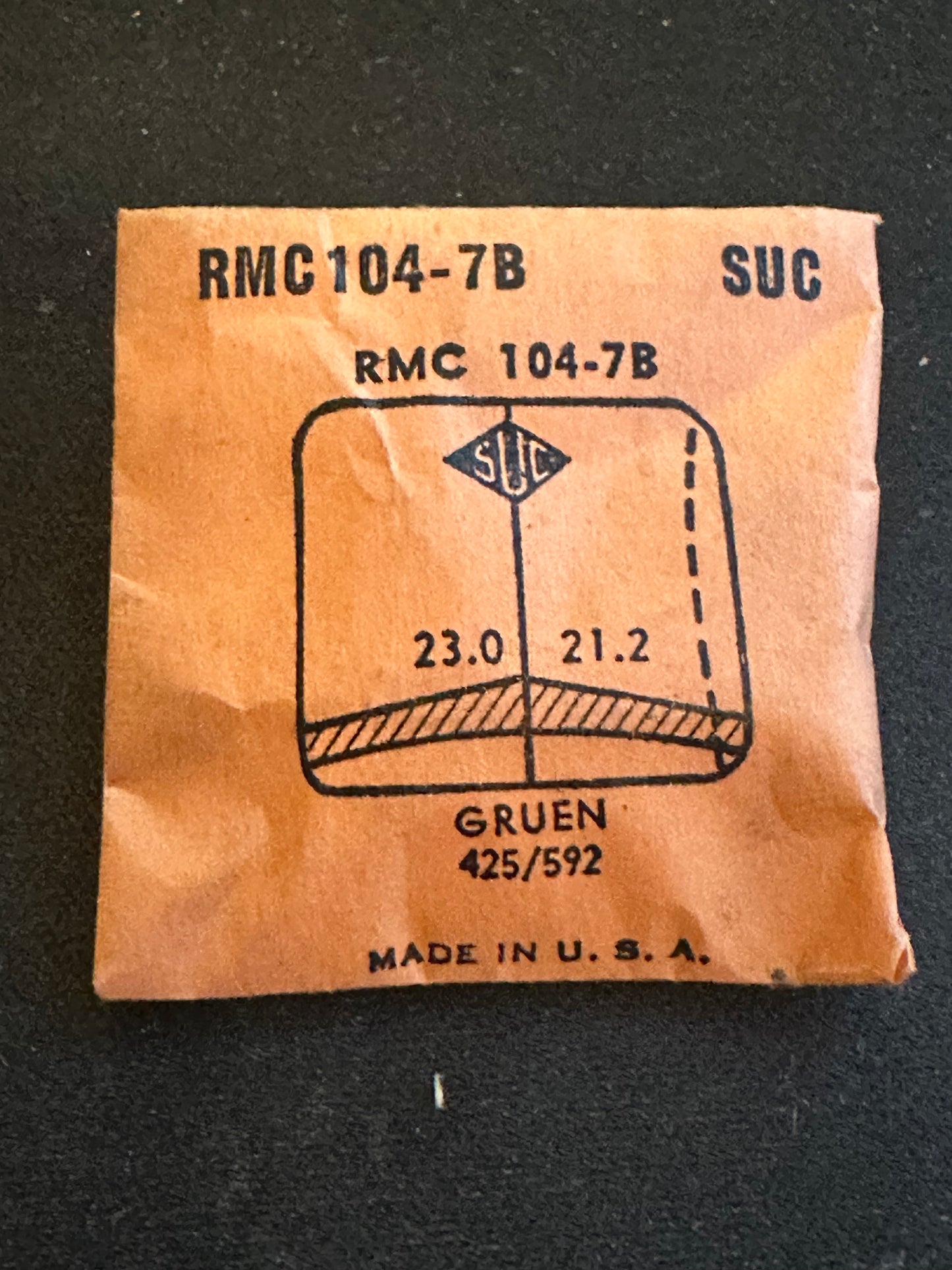 SUC Rocket Crystal RMC 104-7B for GRUEN case #425/592 - 23.0 x 21.2mm - New