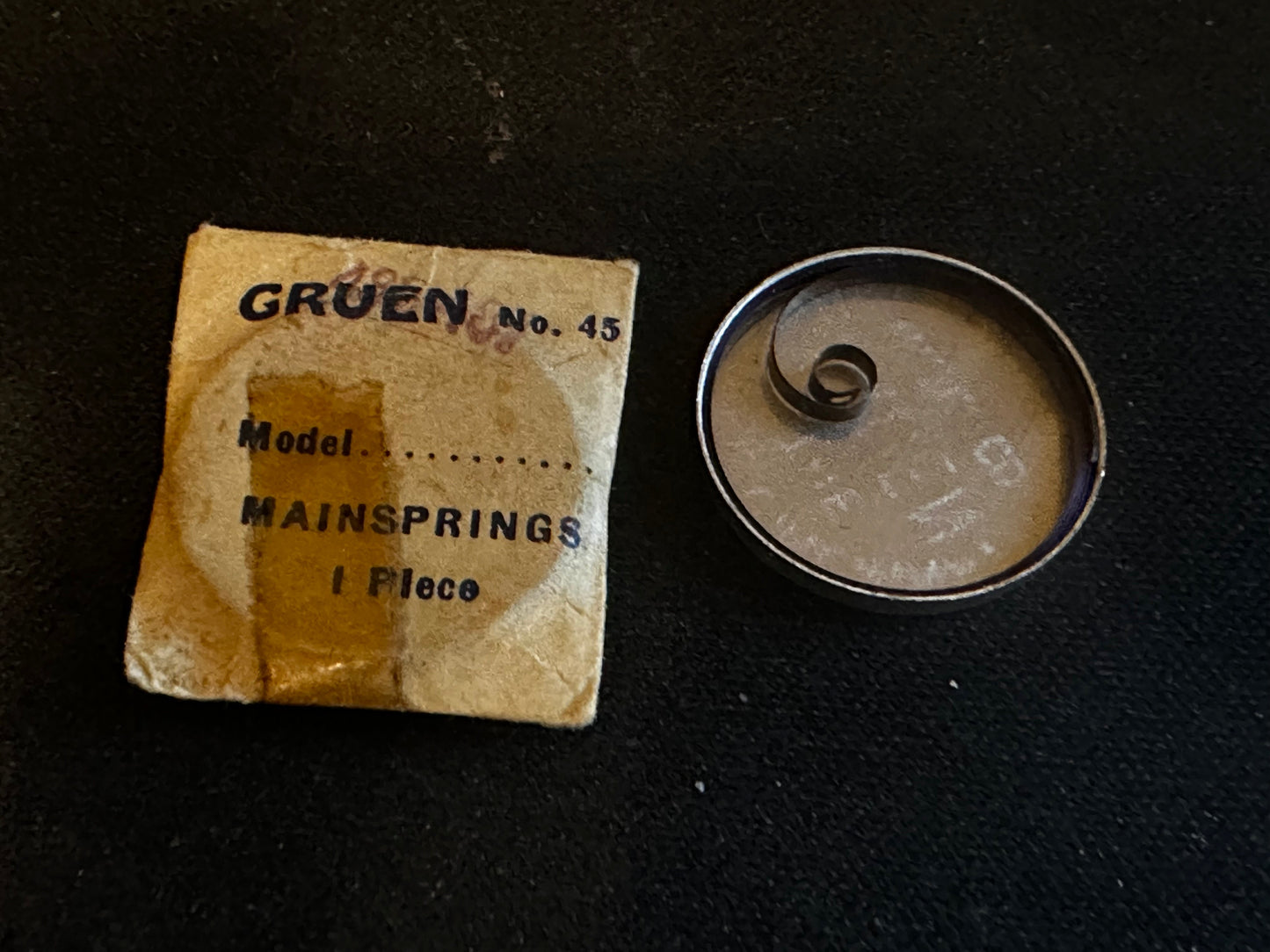 Gruen Factory Mainspring for Gruen caliber 485, 487 - Steel