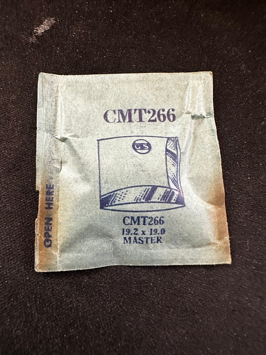 GS Fancy Crystal CMT266 for MASTER watch cases - 19.2 x 19.0 mm - New