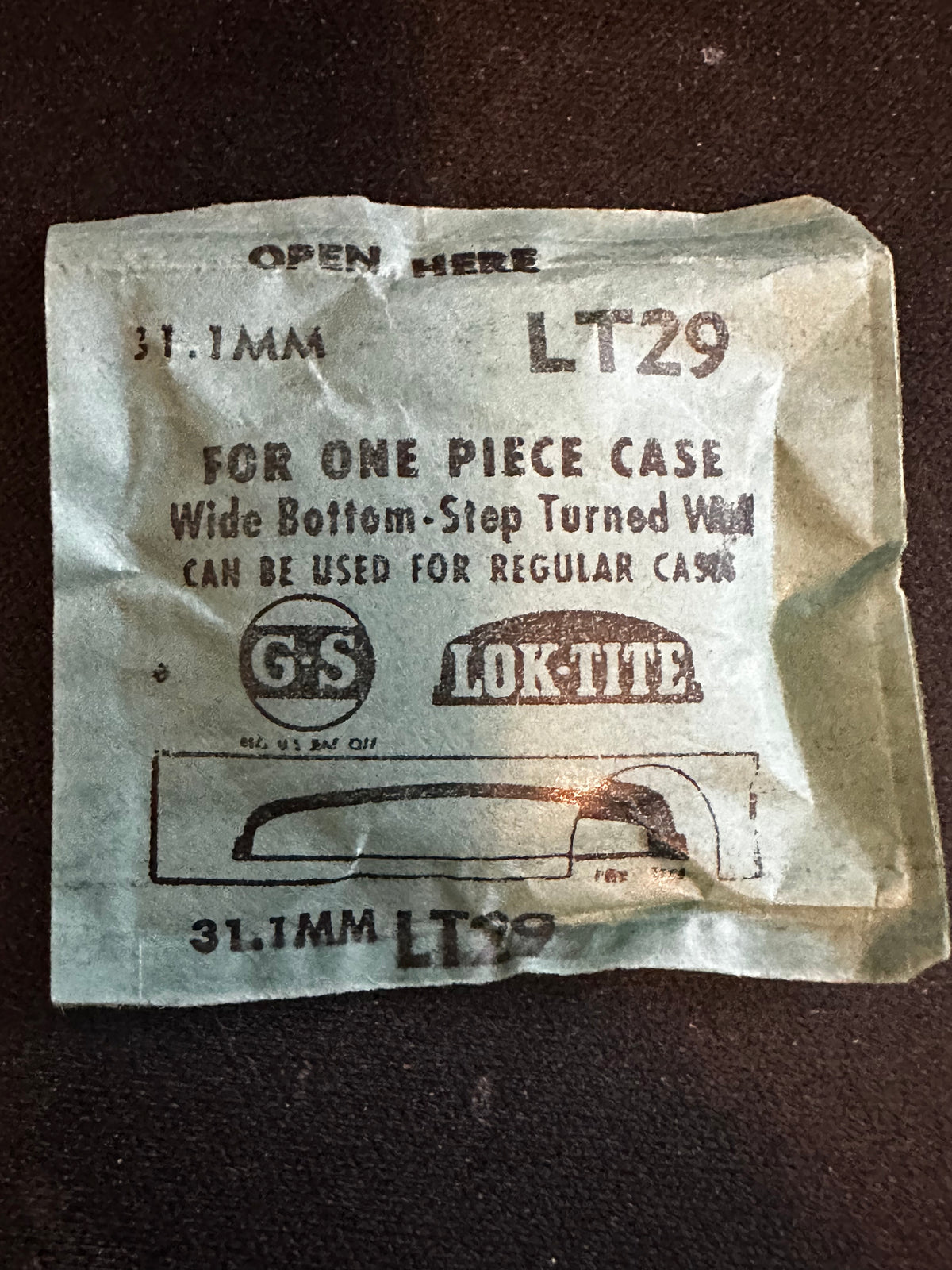 GS LT Lok-Tight Round Wrist Watch Crystal sizes 18½ thru 32½