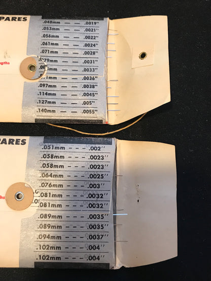 Mixed lot of 2 packages of HOROLOVAR 400 day suspension springs