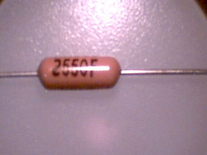 40 - DALE 255 Ohm 1/2w 1% Metal Film Precision Resistors - New